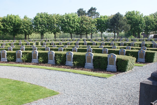 Z Belgique 1er mai à la côte Belge et souvenirs 14/18 (2014) 036-45d4a1d