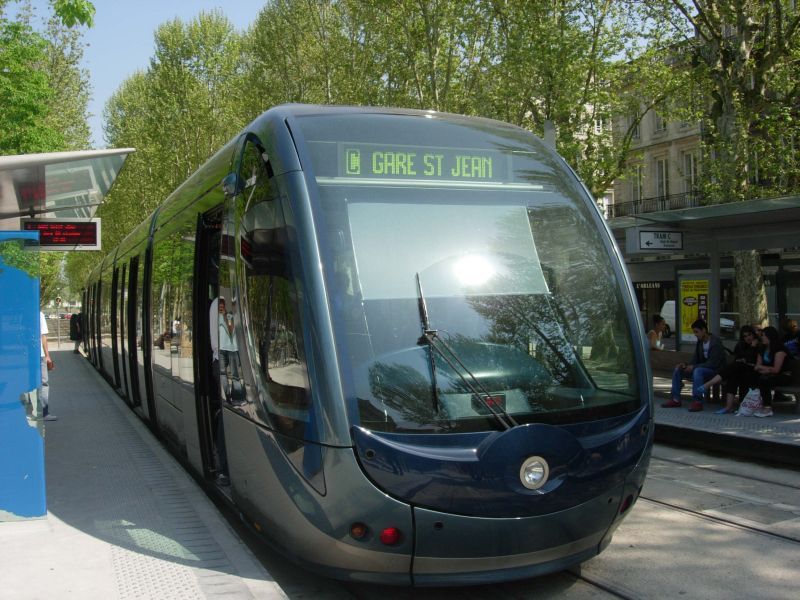 le tram de Bordeaux  6-44222b4