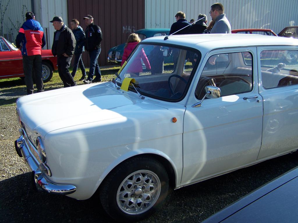 Calvados Auto Rétro à Saint-James (50240), fin de semaine dernière 017-4ab1031