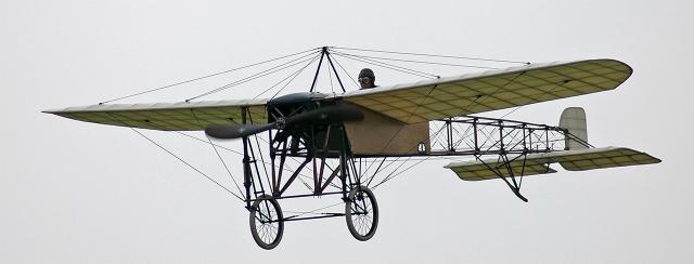 Une petite histoire par jour (La France Pittoresque) - Page 11 Bleriot_xi_thulin_2-54d8277