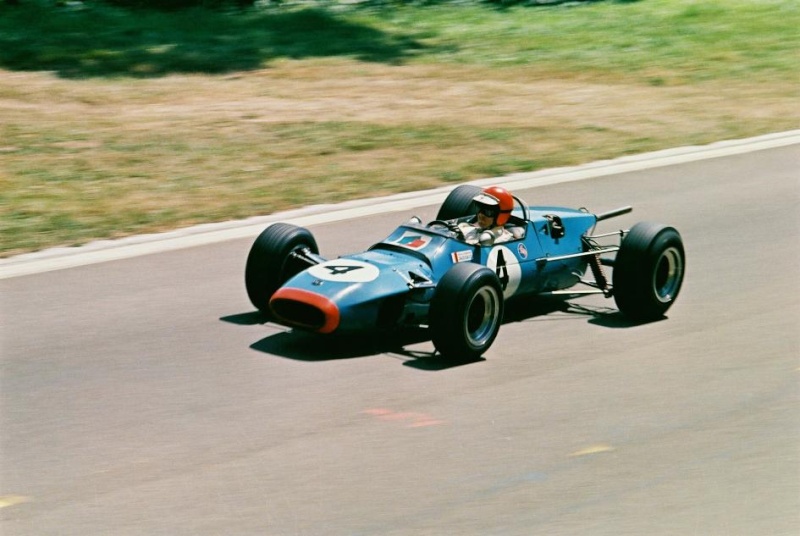 Henri Pescarolo Matra_jasseaud_67-263fec5