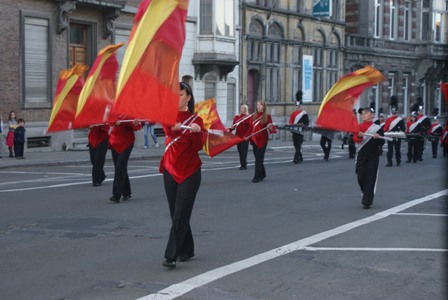 Z Belgique (Soignies) Simpélourd est la forme locale du français "simple et lourd La-simp-lourd-025-2e37a00