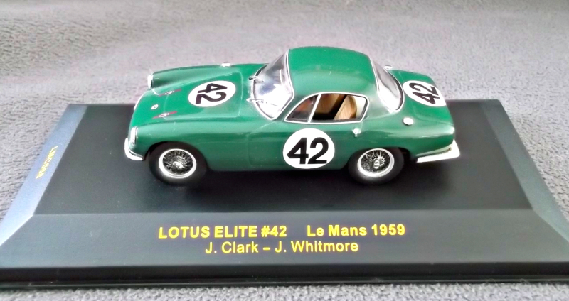 vends miniatures 1/43 A-lotus-405c4c9