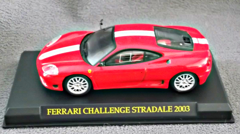 vends miniatures 1/43 Ferrari-challenge-405be2b