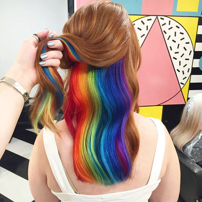 صبغة قوس قزح أخر تقاليع موضة تلوين الشعر .. "تقدرى تجربيها"؟ 120925-hidden-rainbow-hair-not-another-salon-carla-rinaldi-4