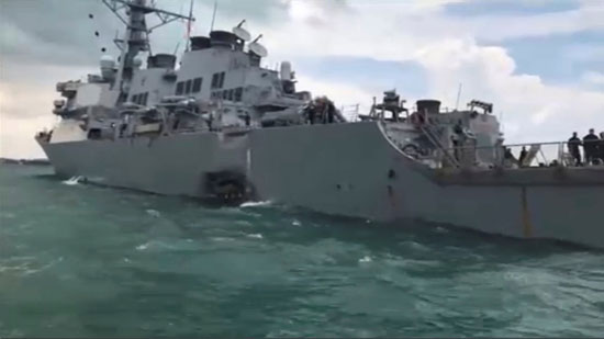 Pictures Ten US sailors missing after their destroyer collided with a Singapore tanker 24904-%D8%AC%D8%A7%D9%86%D8%A8-%D9%85%D9%86-%D8%A2%D8%AB%D8%A7%D8%B1-%D8%A7%D9%84%D8%AA%D8%B5%D8%A7%D8%AF%D9%85-%D9%84%D9%84%D9%85%D8%AF%D9%85%D8%B1%D8%A9-%D8%A7%D9%84%D8%A3%D9%85%D8%B1%D9%8A%D9%83%D9%8A%D8%A9