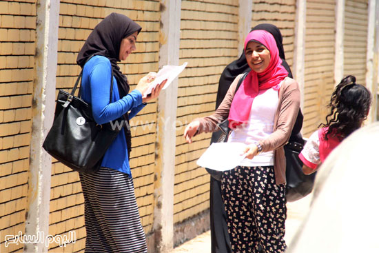 فى رابع يوم امتحان لطلاب النظام الحديث بالثانوية .. الأوضاع خارج سيطرة وزارة التعليم 6201514151540338islam-osama-(11)