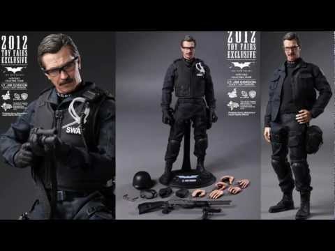[Review] The Dark Knight: Lt. Jim Gordon S.W.A.T. Suit Version - by manowash 0