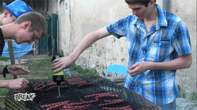 The weather today - Page 9 Gif-barbecue-fail-fire-815881