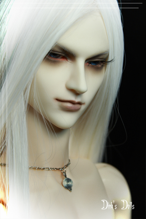 quel est ce moule?tid=70c1fc5961b62772f6a513ce4f49a06b - [Identification BJD] Quel est ce modèle? - Page 60 30841005_081708_Sephiroth_2