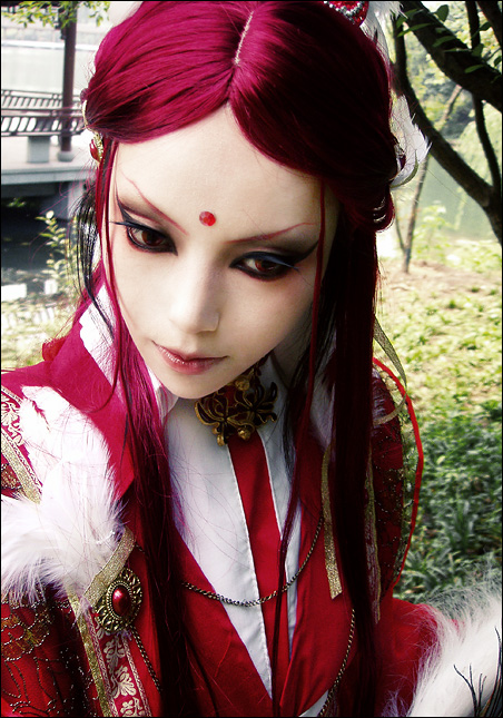 Nữ hoàng cosplay Trung Quốc: Congtian 32404068_142f7433a8fefb3dw