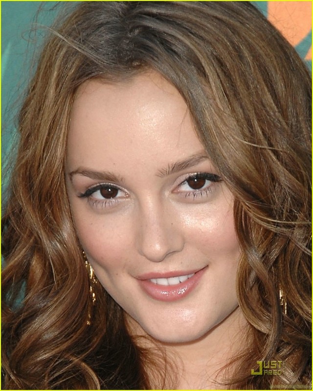 Leighton Meester  Leighton-Meester-19