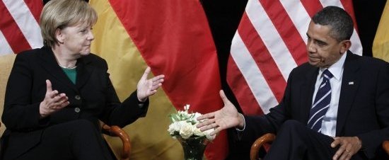 Alemania investiga el espionaje de EE.UU.: "Excede todo lo imaginable" Angela-Merkel-y-Brack-Obama-en_54068646710_51351706917_600_226