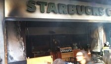 La notícia del dia! - Página 10 El-Starbucks-Coffee-de-Ronda-d_54278640278_53410723518_224_130