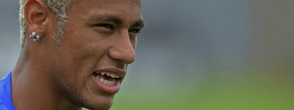 Neymar: "Si tuviera que votar al mejor del mundo, lo haría por Messi" El-jugador-brasileno-Neymar-du_54369091157_51351706917_600_226