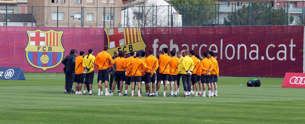 ▓     fcb ▓  -  10 ENTRENAMIENTO-DEL-BARCELONA-EN_54285730410_54115221155_600_244