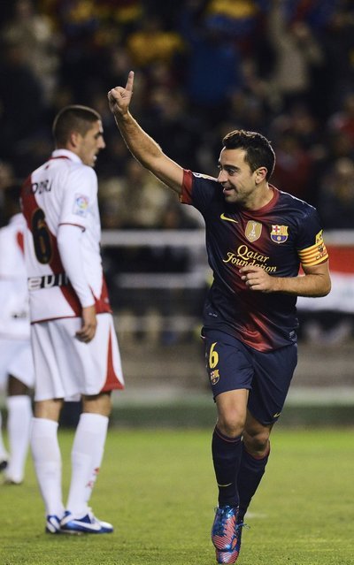  بالصور | برشلونة في مدريد يفعل ما يريد Barcelona-s-midfielder-Xavi-He_54353576498_54115221157_400_640