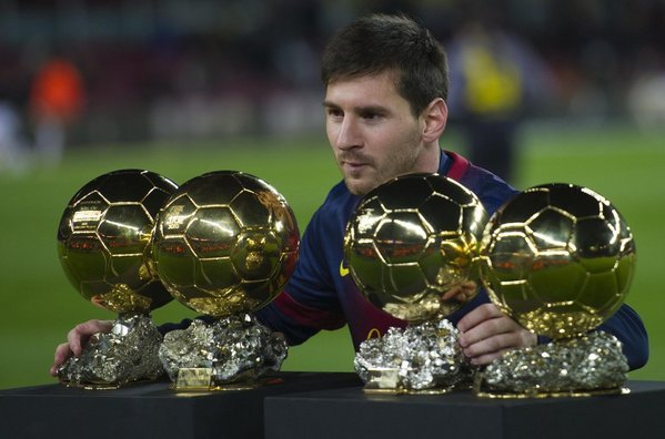 Balón de Oro: ¿Por qué no Leo? Messi-ofrece-sus-cuatro-Balone_54376283686_54115221154_600_396