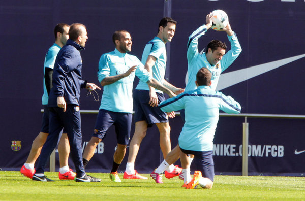 صور تدريبات لاعبي برشلونة 15-03-2014 Barcelona-15-03-14-Entrenamien_54403672240_54115221154_600_396