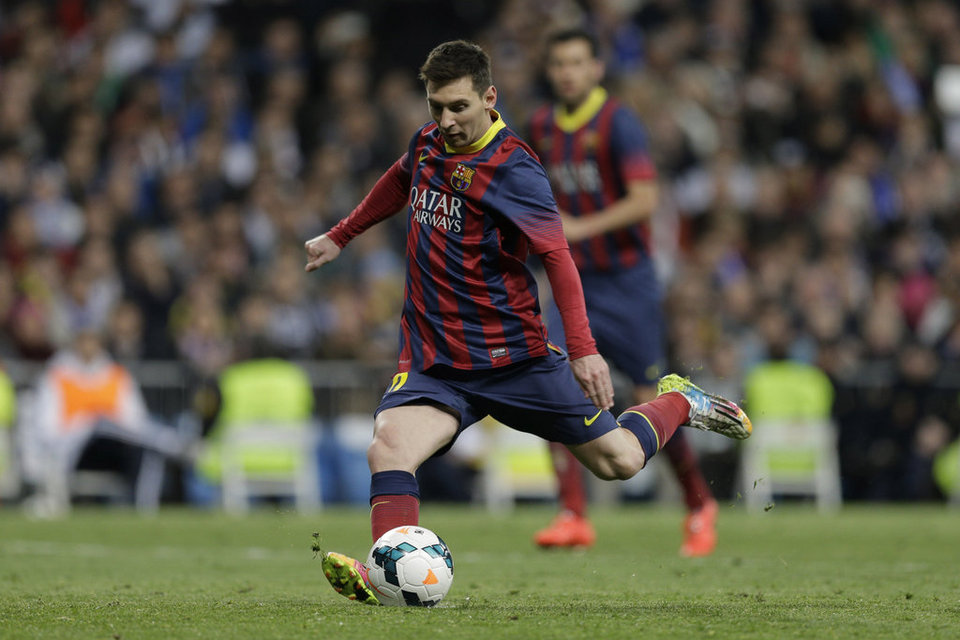 صور " مباراة ريال مدريد - برشلونة 3-4 ( 23-03-2014 ) FC-Barcelona-s-Lionel-Messi-fr_54404364598_54115221152_960_640