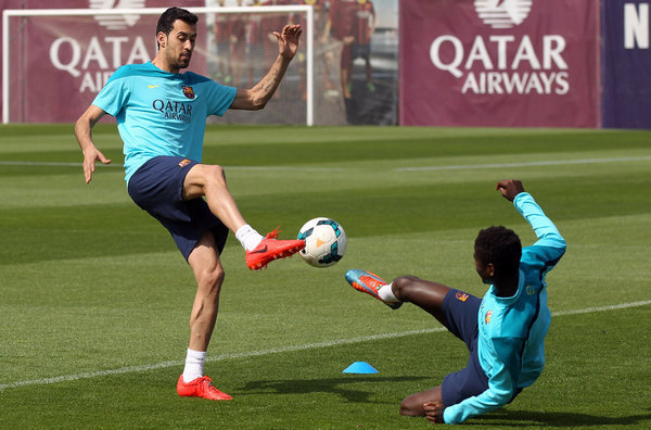 بالصور : عودة الفريق الى التدريبات بعد ملحمة الكلاسيكو 24-03-2014 Barca-Entrenamiento_54404390115_54115221154_600_396