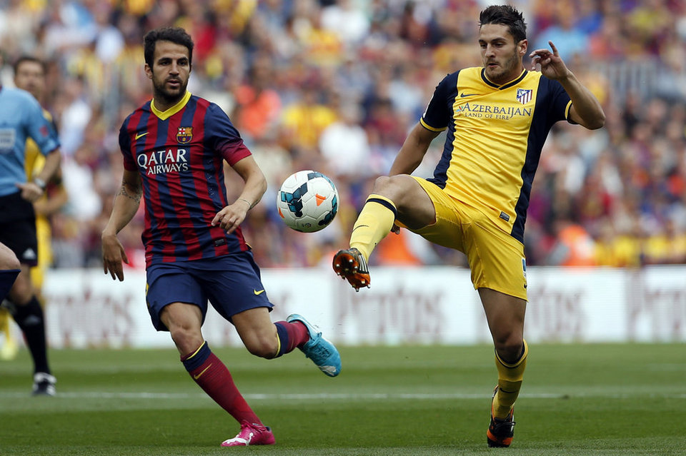 صور : مباراة برشلونة - أتليتيكو مدريد 1-1 ( 17-05-2014 ) Barcelona-s-Andres-Iniesta-lef_54407019134_54115221152_960_640