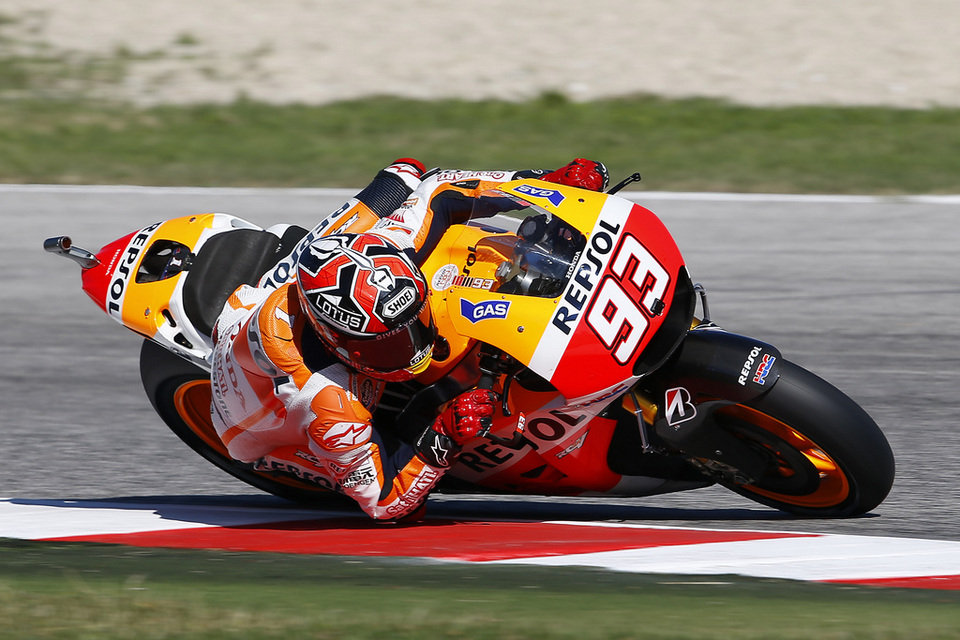 Pole y récord para Márquez en Aragón Marc-Marquez-buscara-una-nueva_54416341069_54115221152_960_640