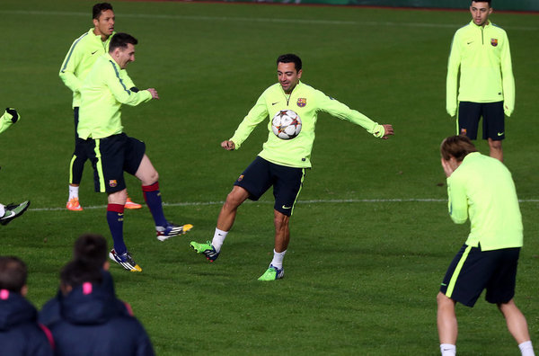 صور : برشلونة تدرب في نيقوسيا عشية ملاقاة أبويل Nicosia-24-11-2014-Entrenamien_54420196875_54115221154_600_396