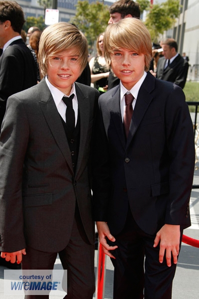 Cole & Dylan Sprouse . 870685565349223_1259230099