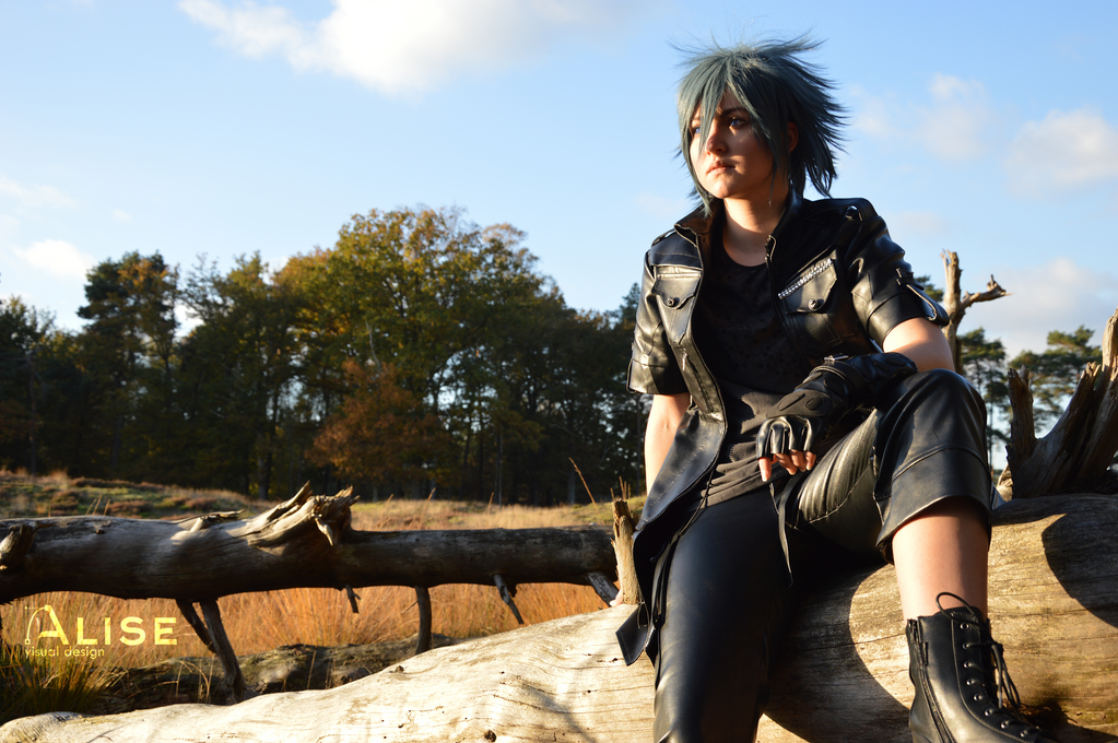 Ryvain Cosplay Noctis_shoot___01_by_ryvain_cosplay-danlrby