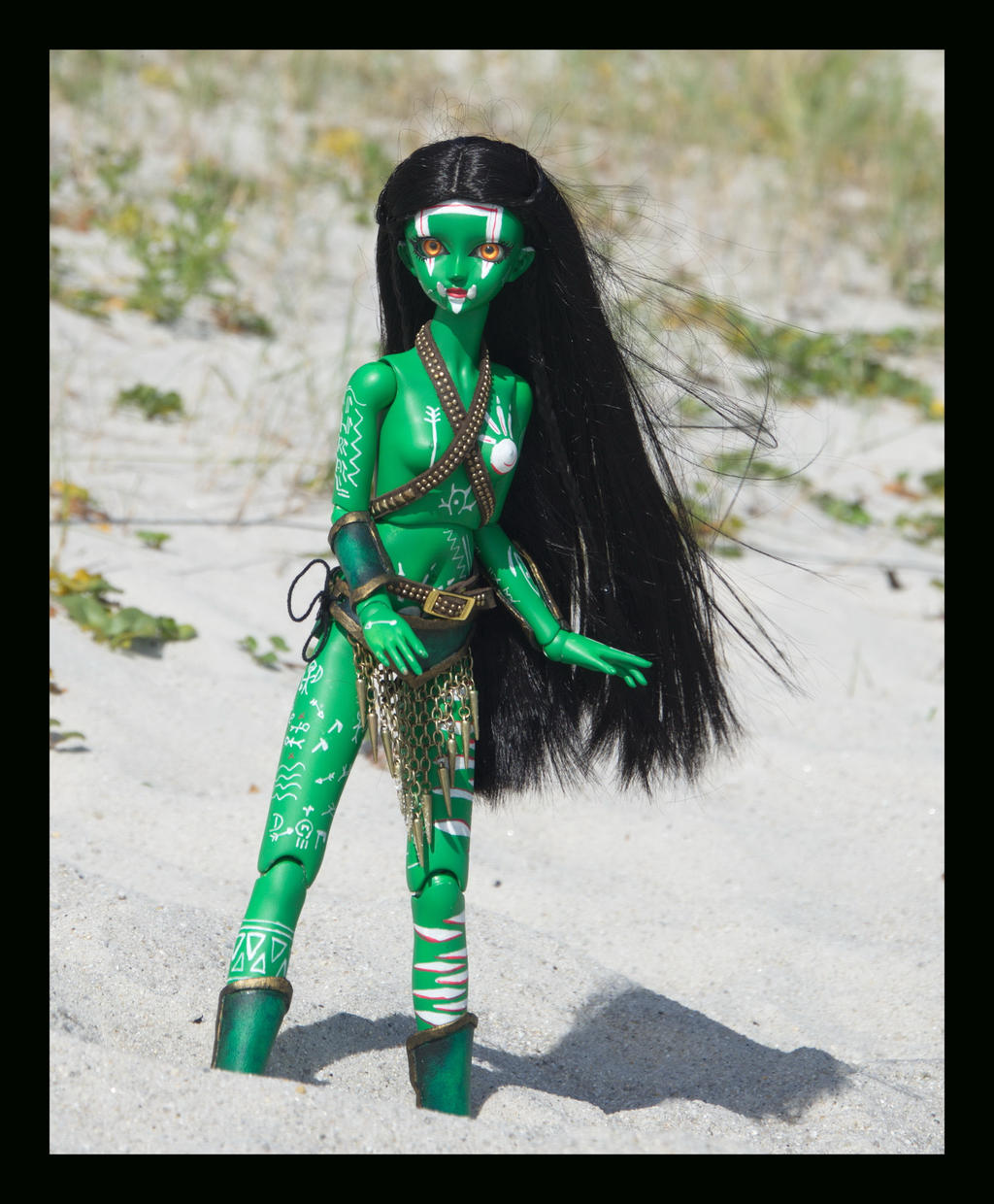 Armure de doll - Page 3 2015_08___orc_on_the_beach_3_by_beedoll-d96u0qx