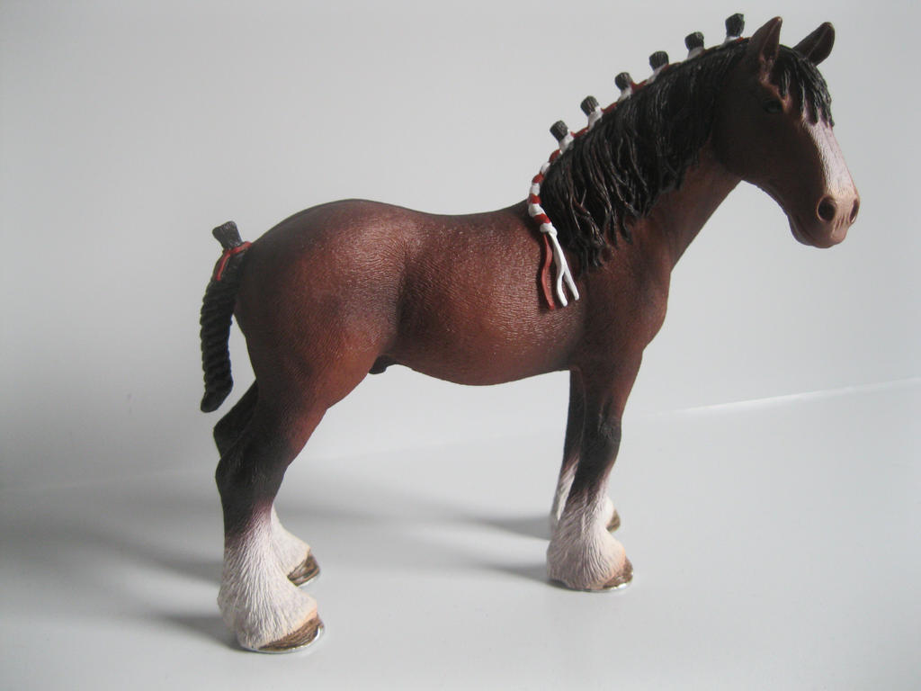 Schleich Hongre Clydesdale Figurine 13808