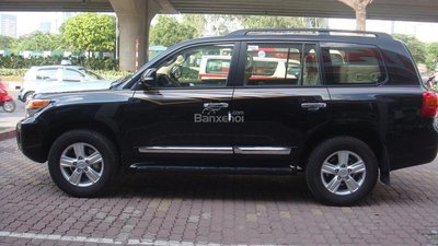 Bán xe Toyota Land Cruiser GX.R 4.5 máy dầu sản xuất 2015, màu đen, nhập cảng nguyên chiếc 20151223155236-97c3_wm