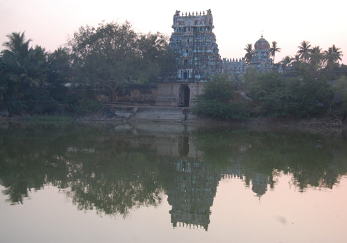 அருள்மிகு பஞ்சவர்ணேஸ்வரர் திருக்கோயில்,நல்லூர் ,தஞ்சாவூர்  T_500_367