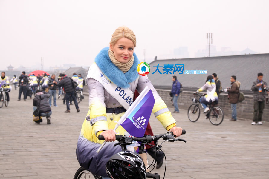 Amanda Warecka - POLAND 2011 3192999_980x1200_0