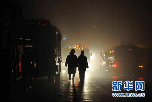 大连输油管道发生多次爆炸 储油罐阀门已关闭 37491983