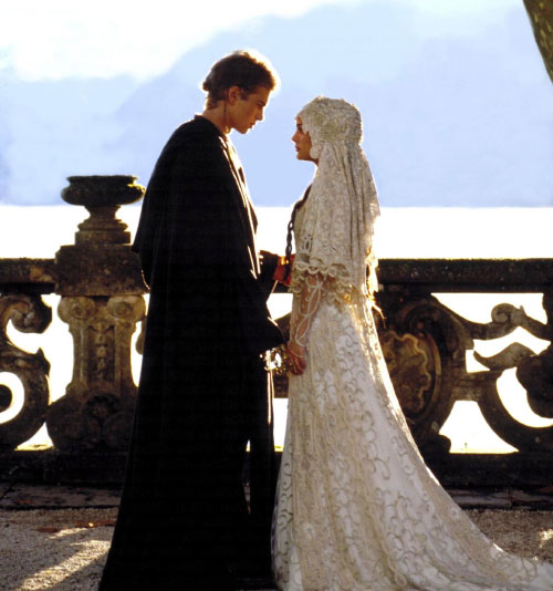 Regarde une feuille de personnage Perso_amidala_padme_1