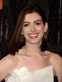 Anne Hathaway Th_92241_Anne_Hathaway_-_14th_Annual_Critics37_Choice_Awards_CU_ISA_02_122_450lo