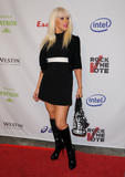 Christina Aguilera - Page 2 Th_88720_celebs4ever_Christina_Aguilera_Updates_0025_122_95lo