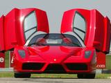 FERRAR Resimlerimiz Th_9f963_ferrari_enzo_049