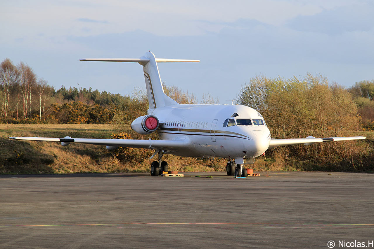 Fokker F-28-1000 Fellowship TU-TGW Le 21.03.14 Tu-tgw-449fc3b