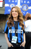 Alyssa Milano - Page 3 Th_28412_Preppie_-_Alyssa_Milano_at_the_World_Football_Challenge_soccer_match_between_Chelsea_and_Inter_Milan_at_the_Rose_Bowl_-_July_21_2009_6474_122_68lo