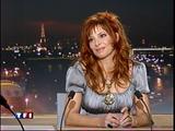 Mylène Farmer au "20h" de TF1 Th_04130_12_12Mylene07_122_324lo