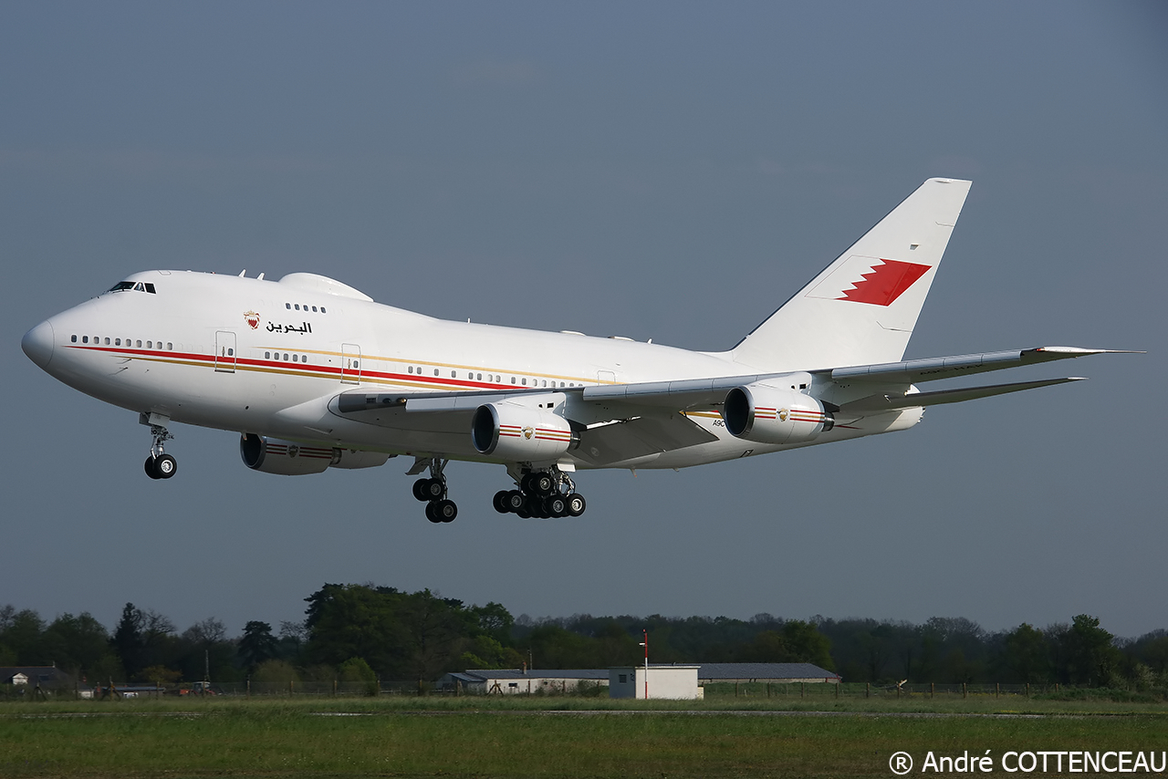 mirage - Spotting 11/04/2014 : 747 SP " A9C-HAK " Bahrain Royal Flight + Mirage 2000 116-MH - Page 3 Dsc06277-4507e9c