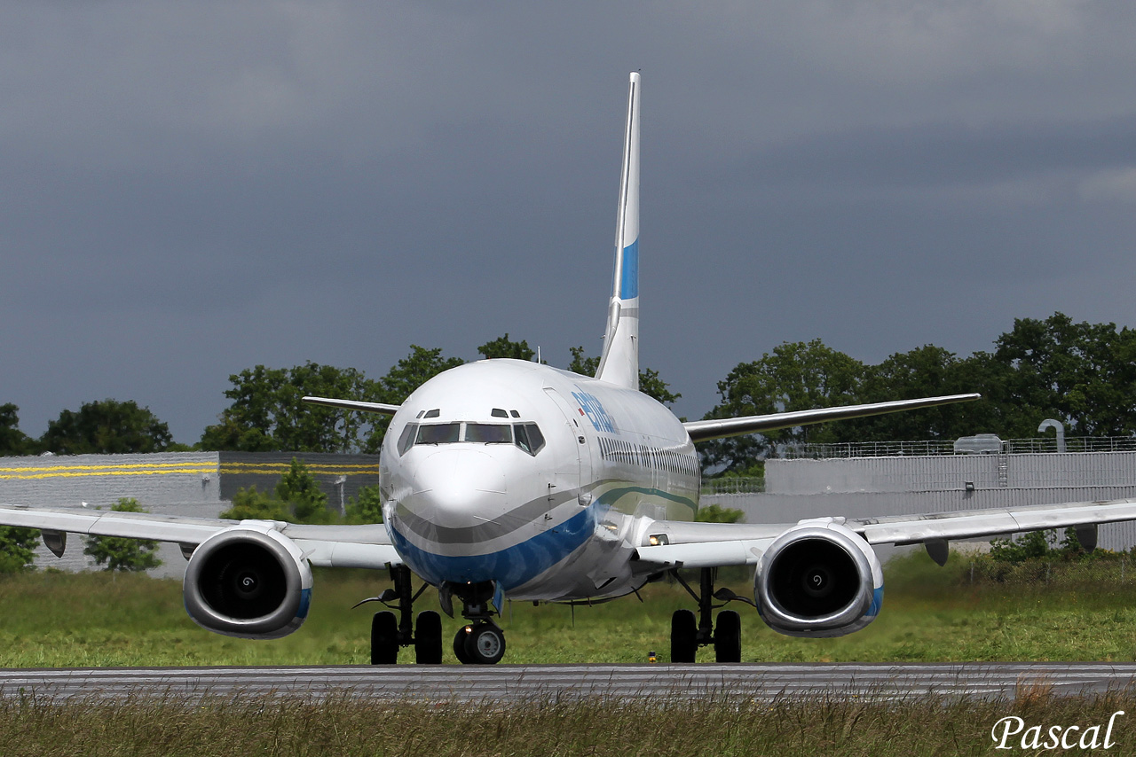 Global 5000 F-HFBY + Boeing 734 Enter Air SP-ENC & Divers le 13.05.14 Bt-3-copie-459f78a