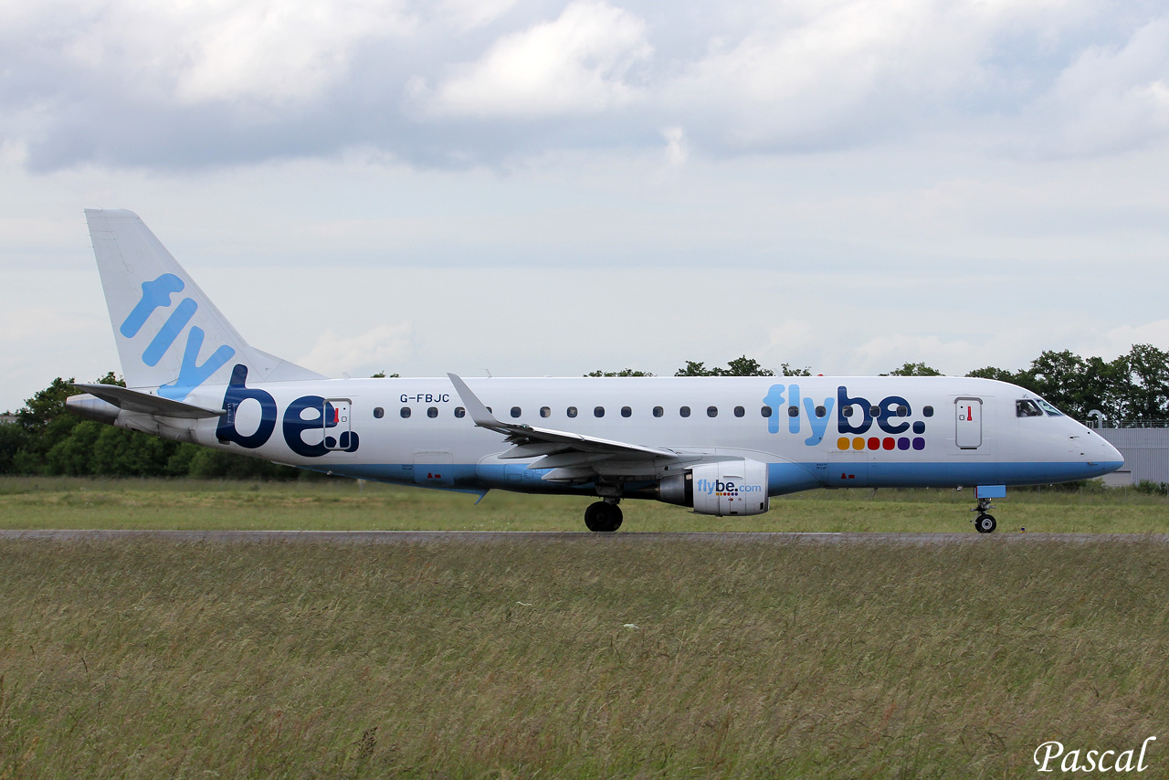 Embraer ERJ 170-200LR Flybe G-FBJC + Divers le 24/05/14 Pt-29-copie-45d1973