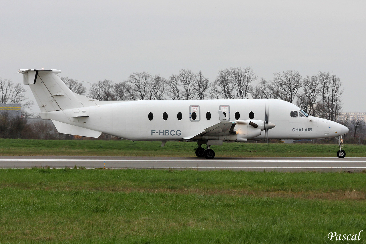 Beech 1900D TwinJet F-GUME + Divers le 07.03.14 Bee-3-copie-4459509