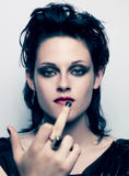 Kristen Stewart - Page 2 Th_38080_KristenStewart6_122_165lo