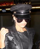 VB in LAX (May 3rd) Th_10548_celeb-city.org-The_Elder-Victoria_Beckham_2009-005-03_-_Flying_Out_Of_LAX_5242_122_706lo