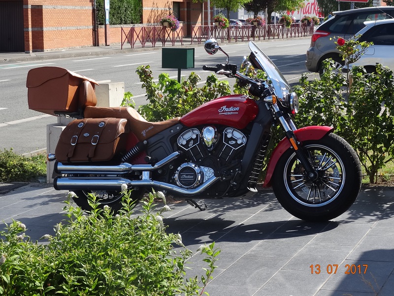 coffre sur indian scout 2-52a8d41